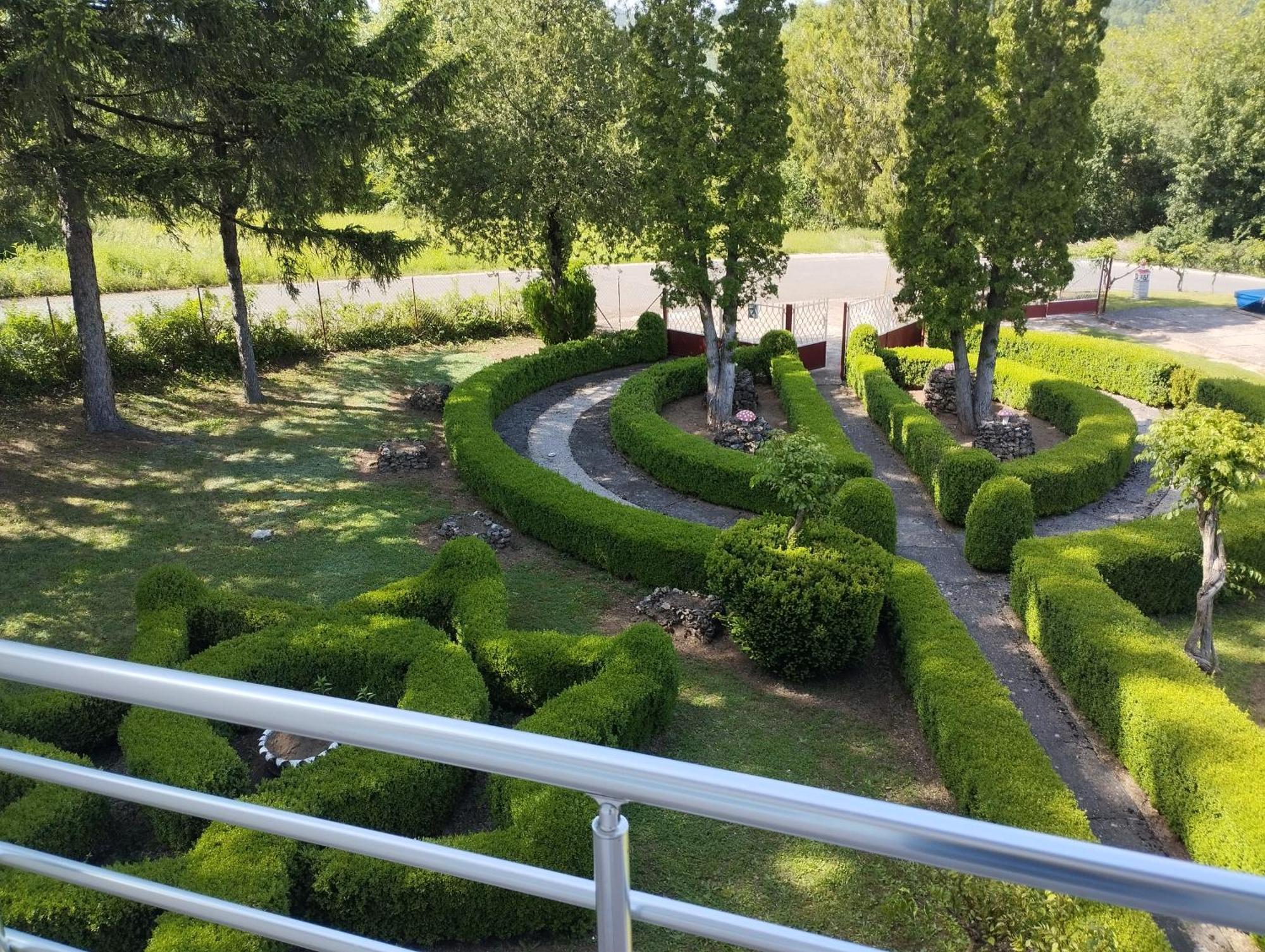 Guest House Vila Aleksa Bogutovac Luaran gambar